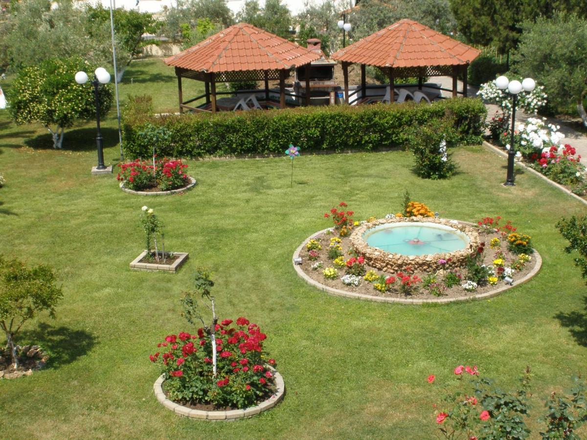 Hotel Katerina Keramotí Exterior foto