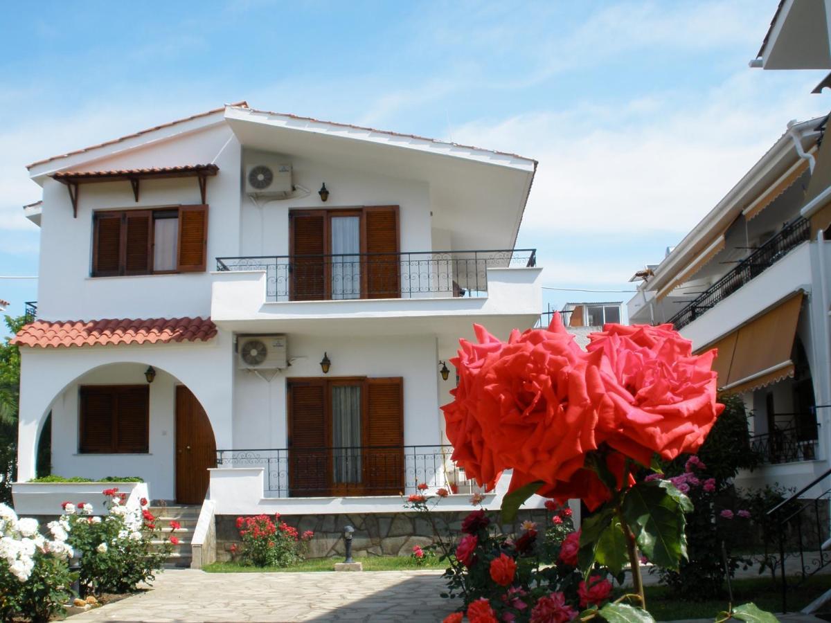 Hotel Katerina Keramotí Exterior foto