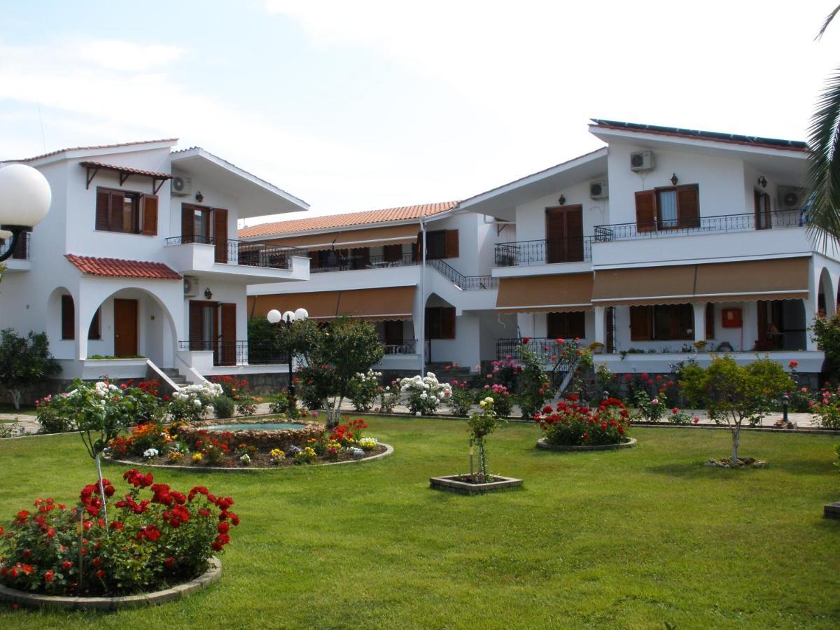 Hotel Katerina Keramotí Exterior foto